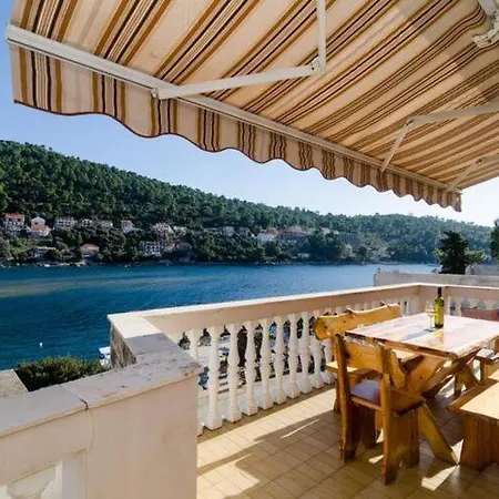 Apartment Kuzma - Four-bedroom With Terrace And Sea View