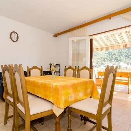 Kuzma - Four-bedroom With Terrace And Sea View Apartment *